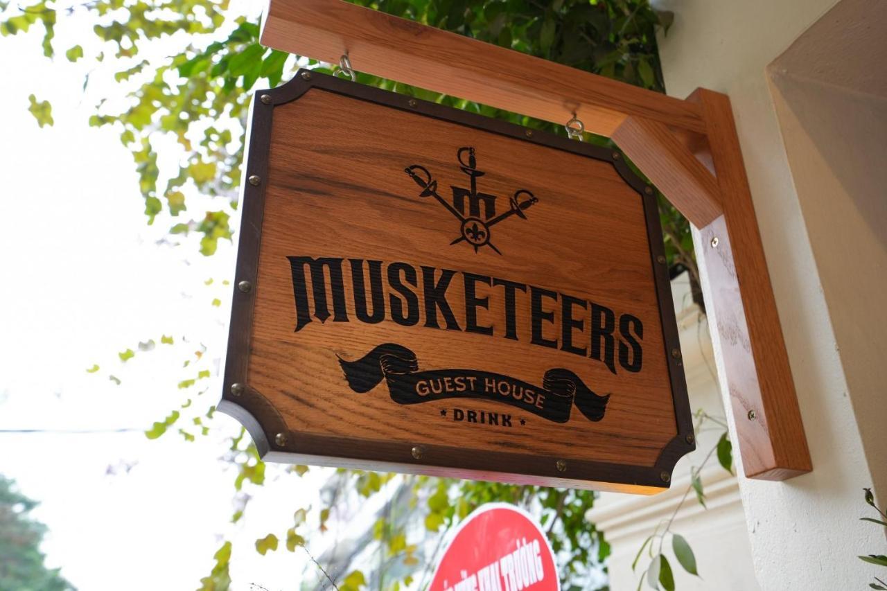 Musketeers Guest House Ханой Экстерьер фото